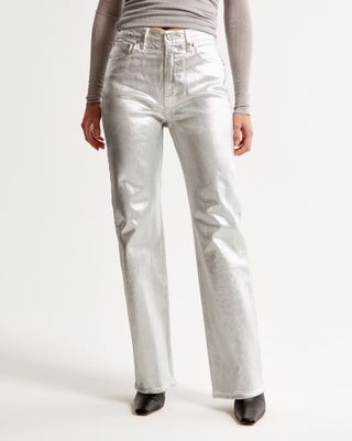 Abercrombie & Fitch + High Rise 90s Relaxed Jeans in Silver
