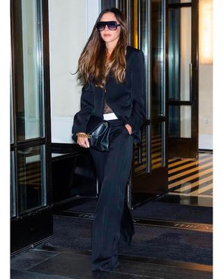 victoria-beckham-party-outfits-311090-1701958838129-main