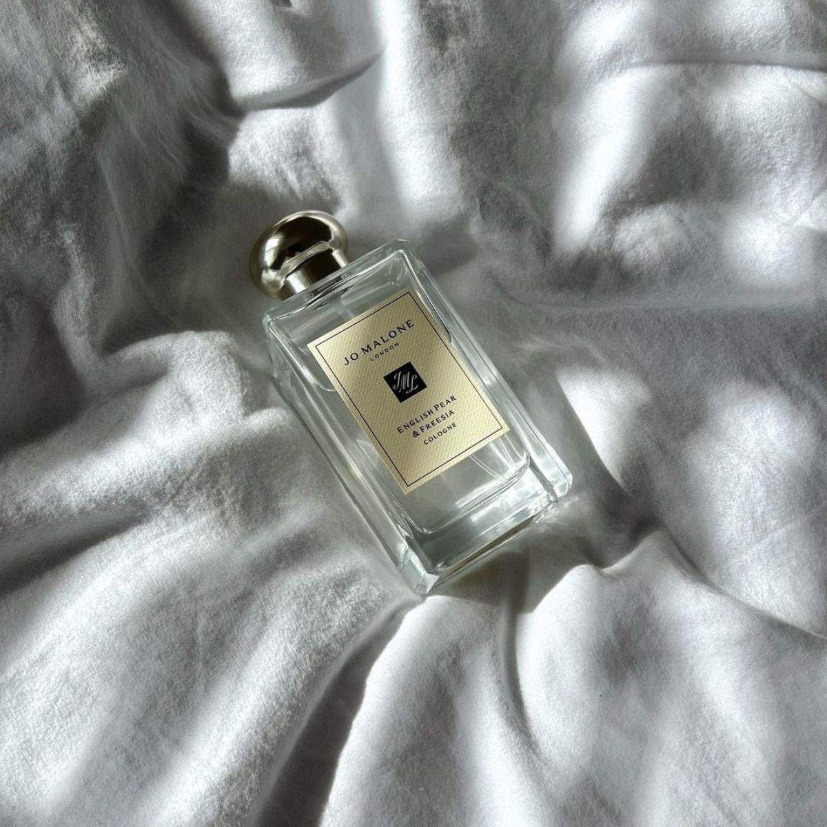 Perfume similar to jo malone english pear and online freesia