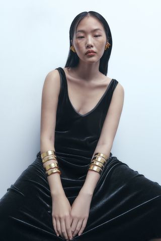 Zara + Large Wavy Bracelet