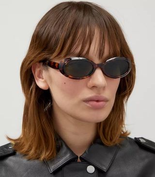 Urban Outfitters + Mazzy '90s Plastic Oval Sunglasses