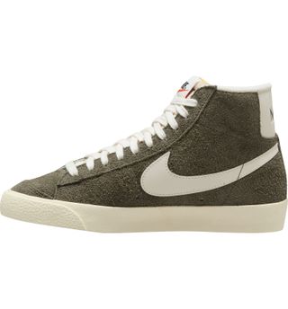 Nike + Blazer Mid '77 Vintage Sneaker