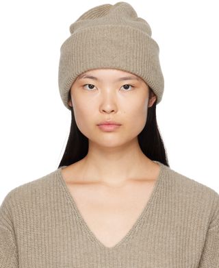 Lisa Yang + Taupe The Stockholm Beanie