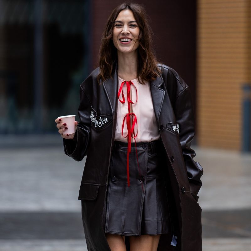 How Alexa Chung Styled a 45 TShirt for London Fashion Week Who What