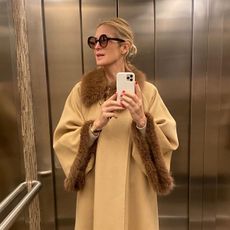 kelly-rutherford-winter-outfits-311420-1703184036915-square