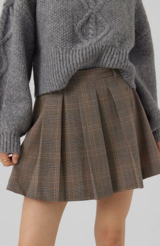 Vero Moda + Tracy Check Pleated Miniskirt