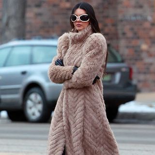 The Dramatic Winter Trend Celebrities Are Loving Right Now