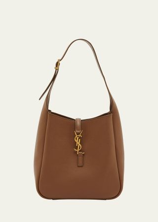 Saint Laurent + Small Le 5 à 7 Supple Hobo Bag in Smooth Leather in Fox