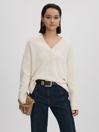 Reiss + Ivory Seren Oversized Wool Cashmere V-Neck Jumper