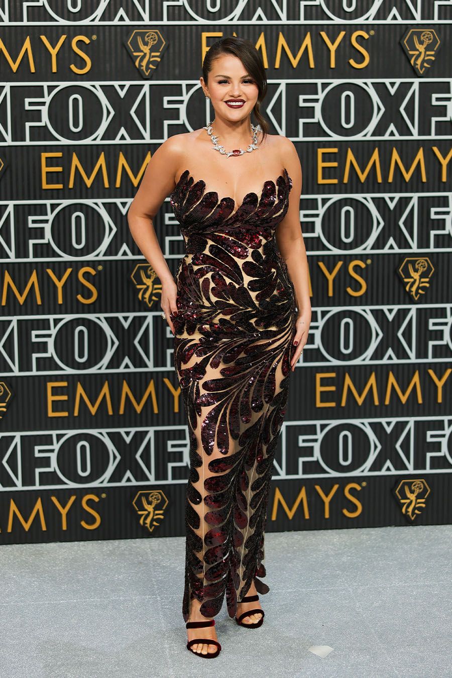 The Best Looks From the 2024 Emmy Awards Red Carpet Who What Wear