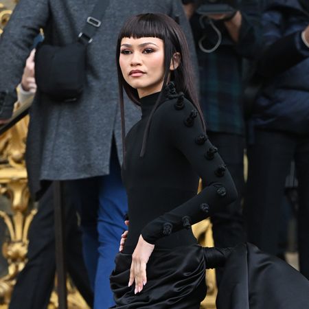 zendaya-schiaparelli-paris-fashion-week-311785-1705940477004-square