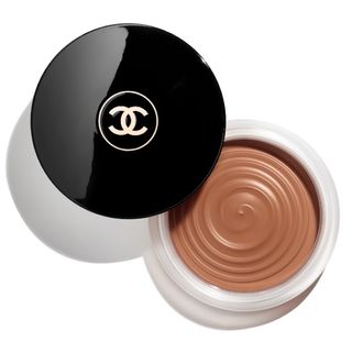 Chanel + Les Beiges Healthy Glow Bronzing Cream in 392 Soleil Tan Medium Bronze
