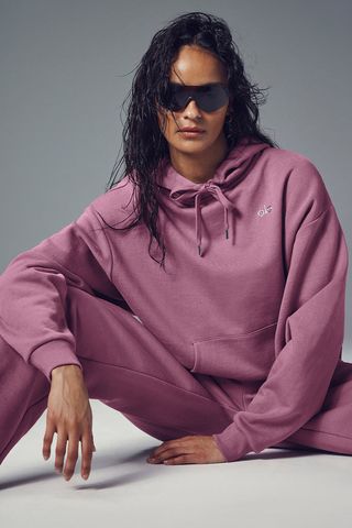Alo + Accolade Hoodie in Soft Mulberry