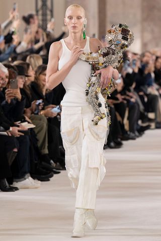 couture-fashion-week-looks-spring-2024-311993-1707090683603-main
