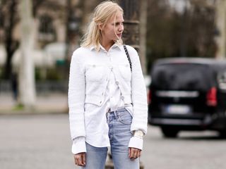 how-to-tuck-your-shirt-like-a-street-style-pro-77040-1556921828092-main