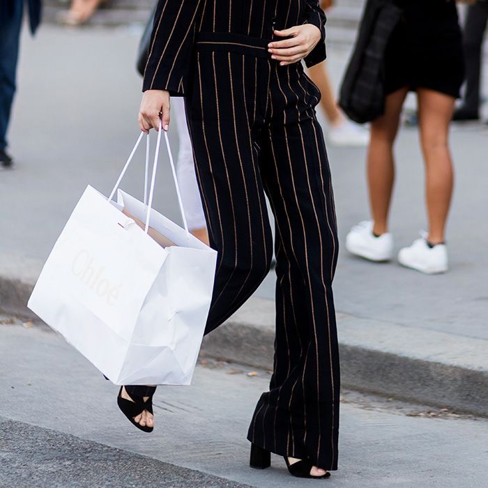 A Shopper's Guide to Buying Leggings - Broke and Chic
