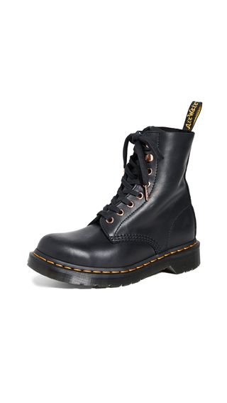 Dr. Martens + 1460 Pascal 8 Eye Boots