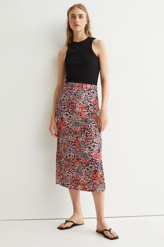 H&M + Side-Slit Satin Skirt