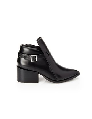 Forever 21 + Pointed Faux Leather Booties