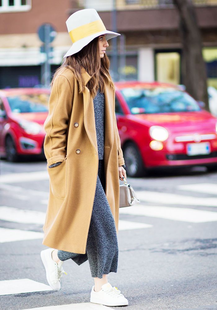 17 Smart Layering Combinations That Won’t Look Bulky | Who What Wear