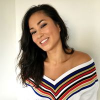 Lara Burnell's avatar