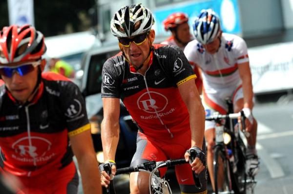 Lance Armstrong (RadioShack) in action