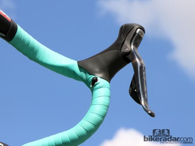 Sprint shifters and Lizard Skins DSP tape for Belkin strongman Theo Bos