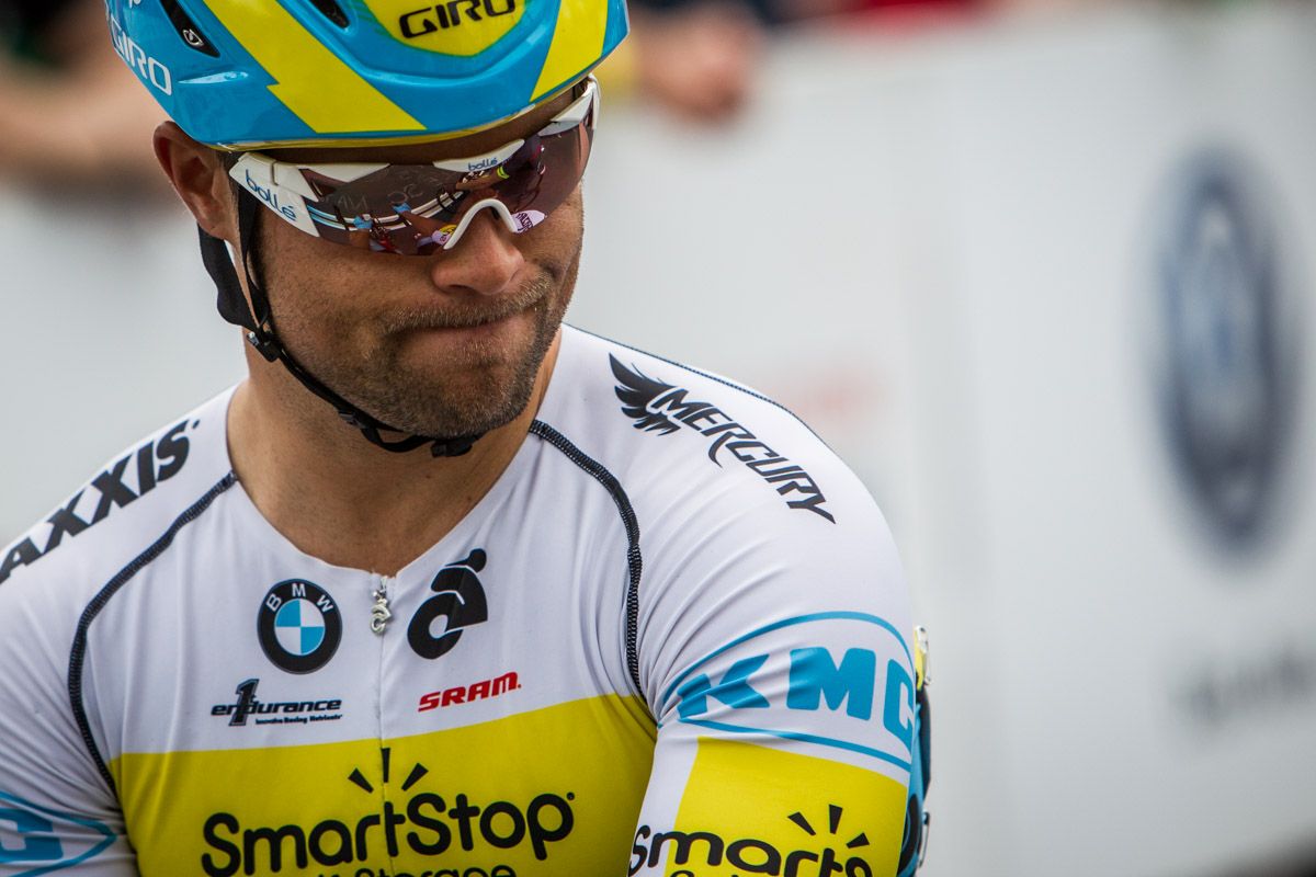 ric Marcotte (SmartStop) on the line before the start.