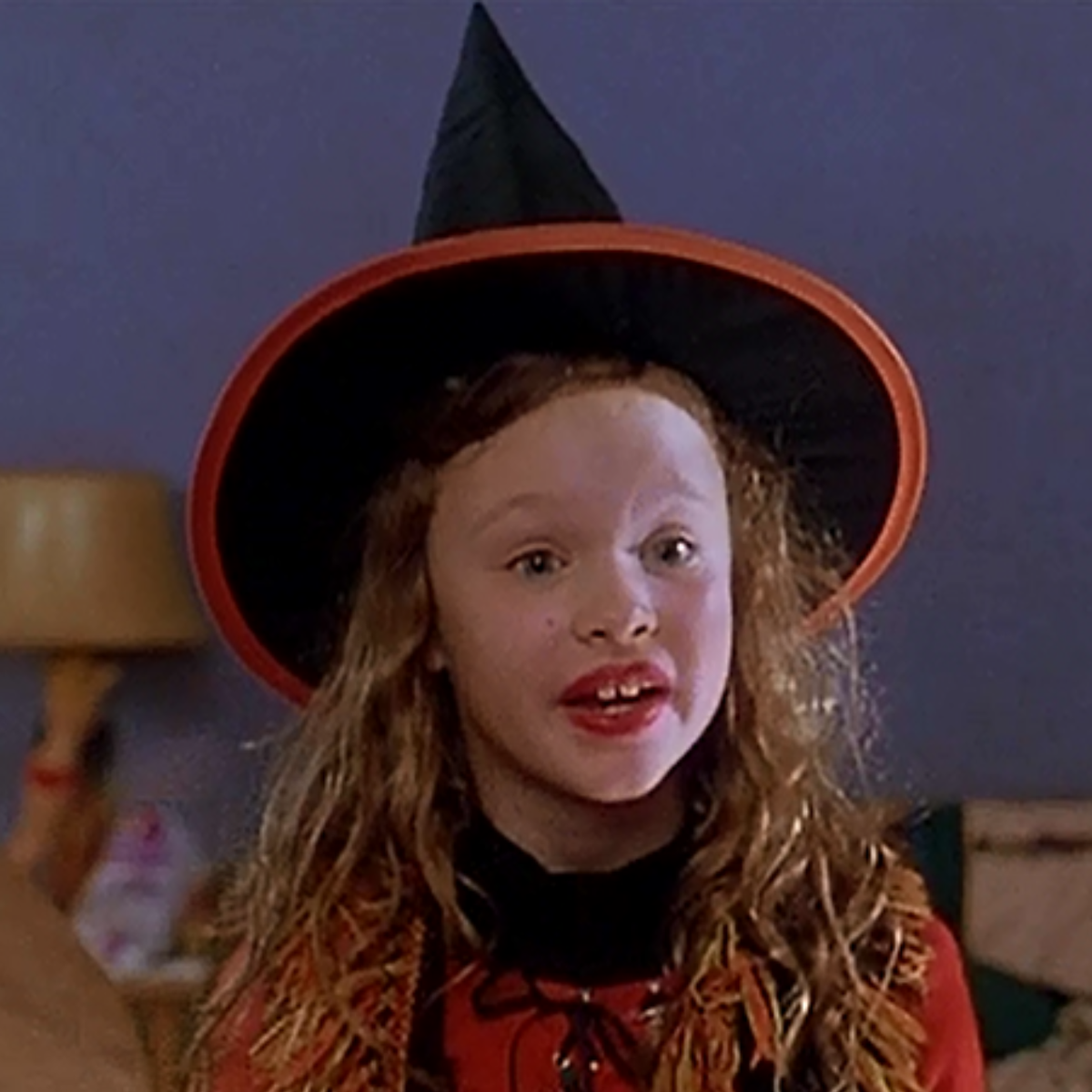 Thora Birch plays Dani in Hocus Pocus