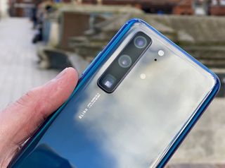 Huawei p40 best sale headphone jack