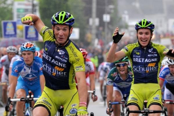 Jean-Luc Delpech realises he's got the win.