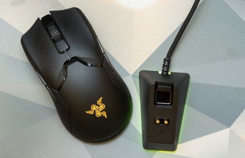 Razer Viper Ultimate Wireless Gaming Mouse Review Best For Claw Grippers Tom S Hardware