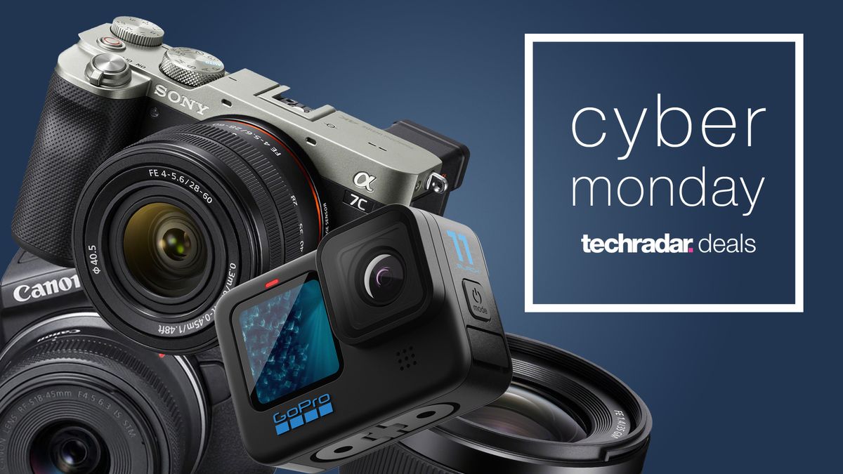 sony mirrorless camera cyber monday