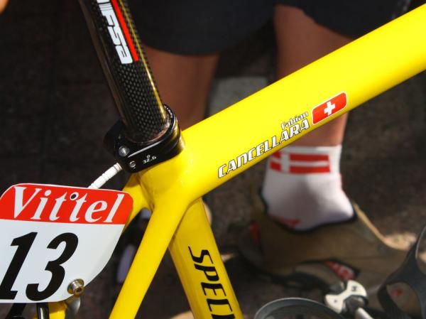 Fabian Cancellara is our first rider in yellow after a convincing prologue win.