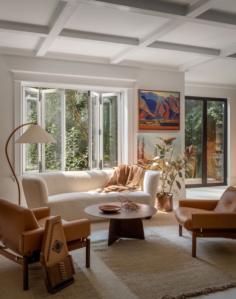 View of 6 tricks to make your windows look bigger from interior designers ...