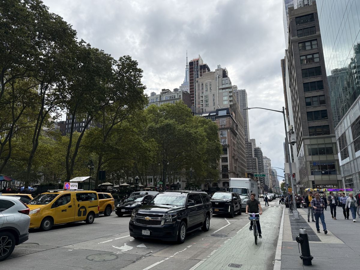 Apple iPhone 16 Pro Max Dynamic Range Sample