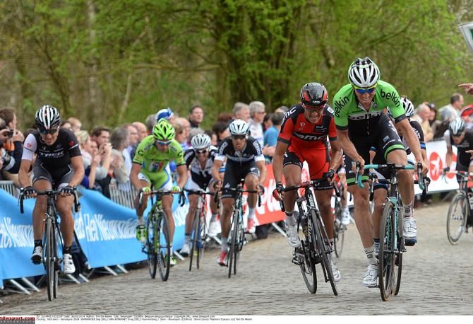 Sep Vanmarcke (Belkin) tried to make a selection on the Kemmelberg in Gent-Wevelgem