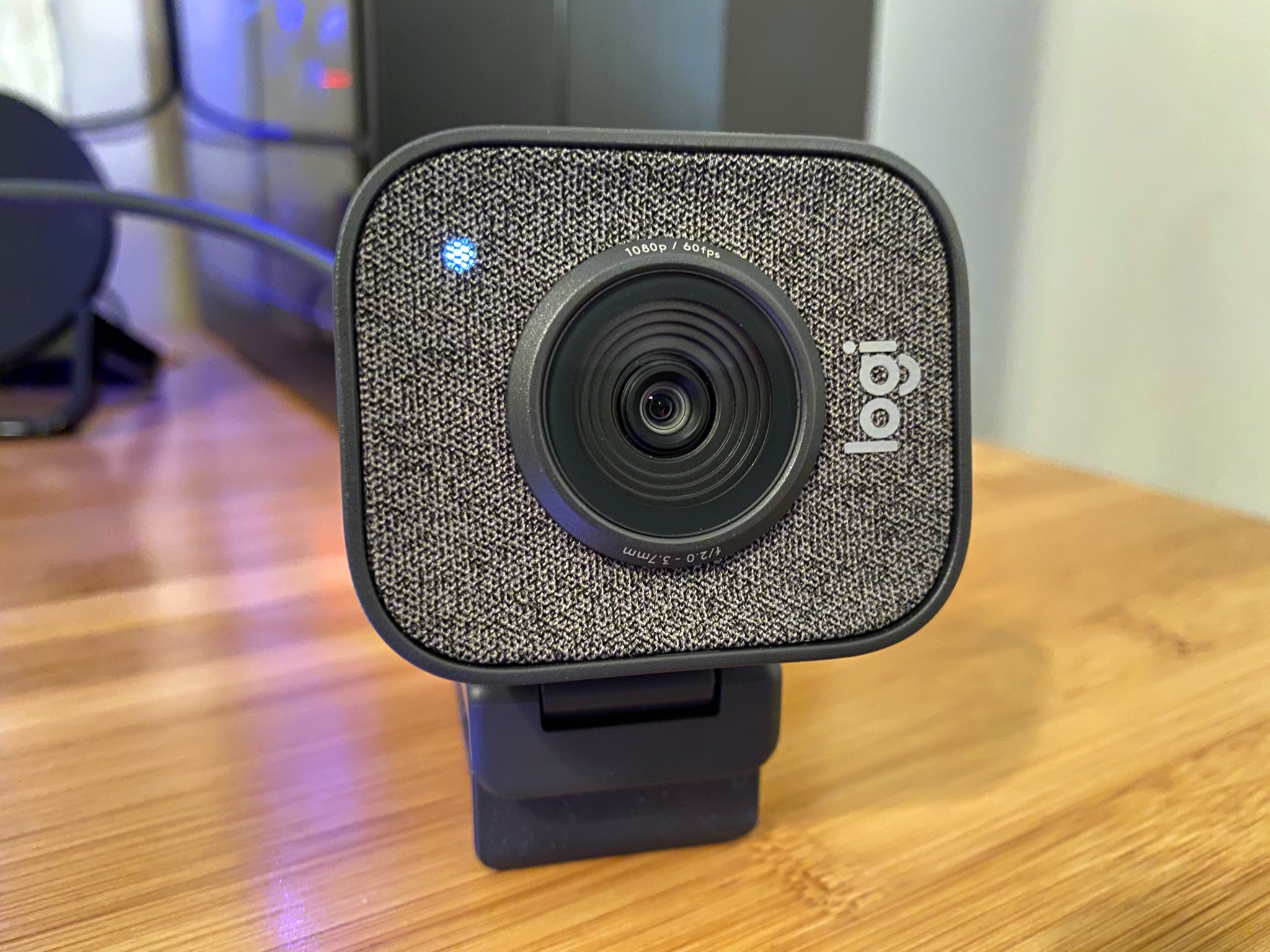 Logitech StreamCam review: Thoughtful features make this a great streaming  camera