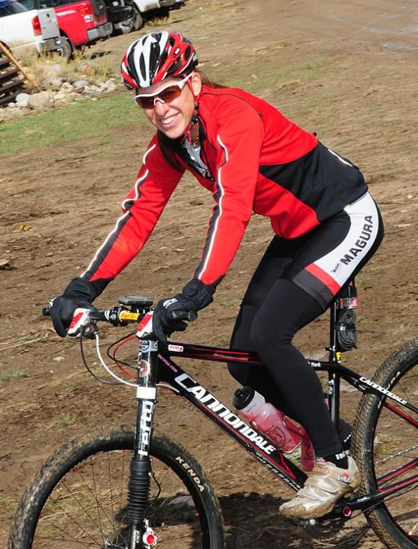Krista Park (Cannondale-Incycle) warming up.