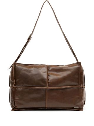 Logo-Plaque Leather Shoulder Bag