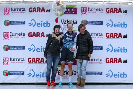 Tayler Wiles (Trek-Segafredo) wins stage 3 at Emakumeen Bira