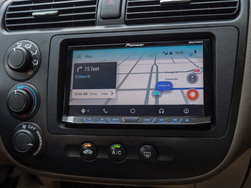 Waze on Android Auto