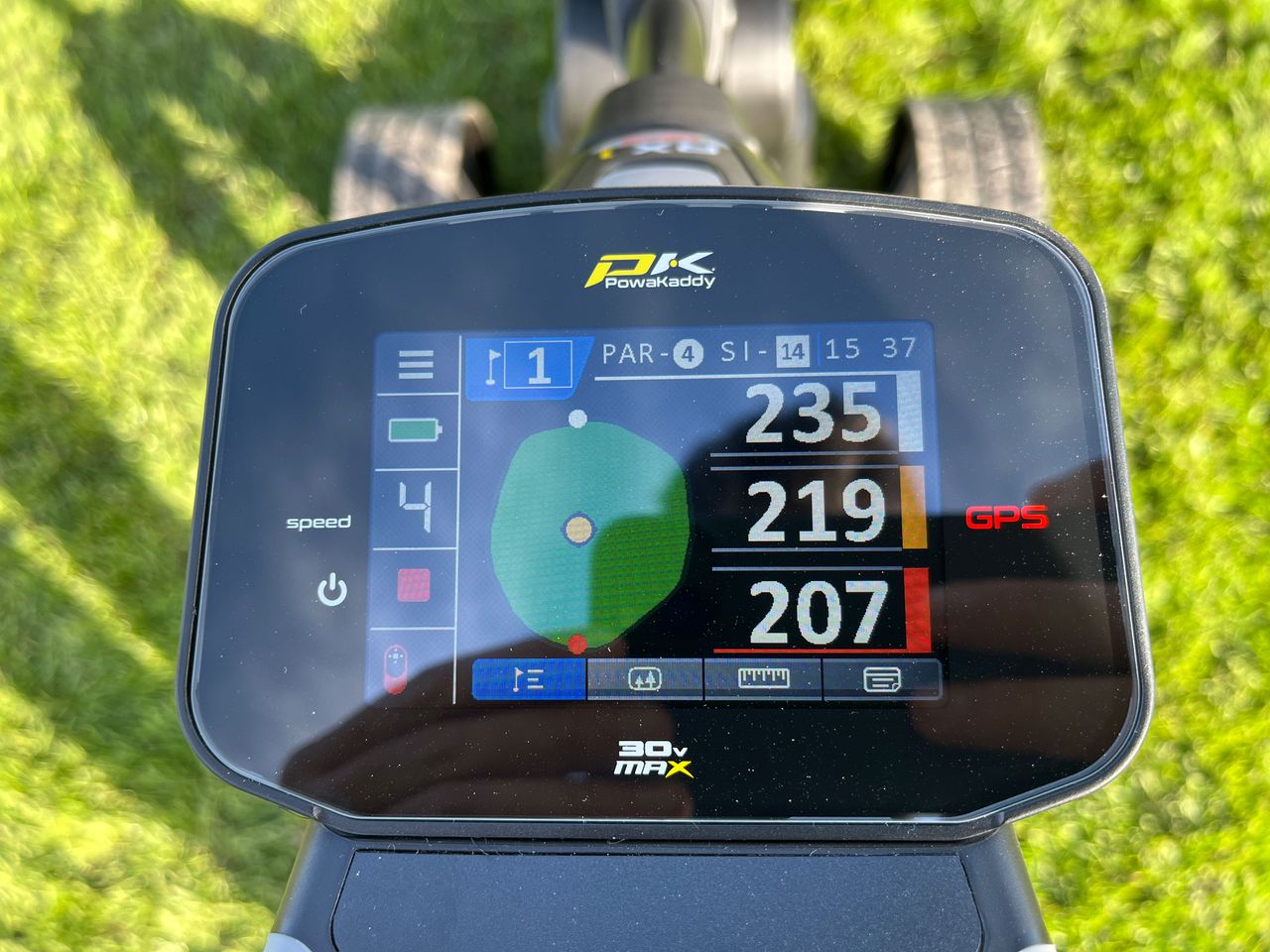 The screen and GPS on the PowaKaddy RX1 GPS