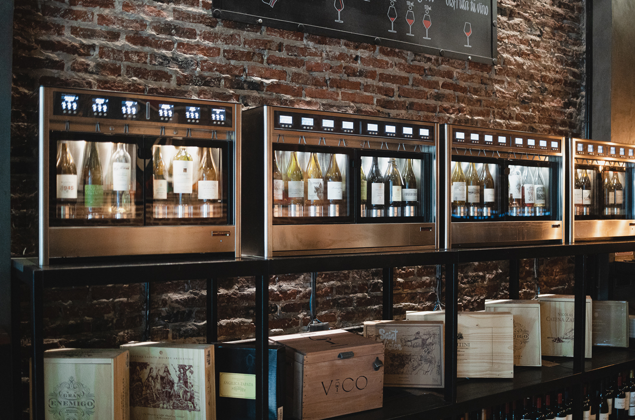 Enomatic wine machines