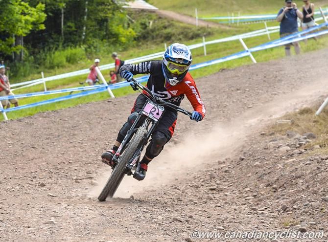 Emmeline Ragot (Lapierre Gravity) on her way to winning the Windham downhill World Cup