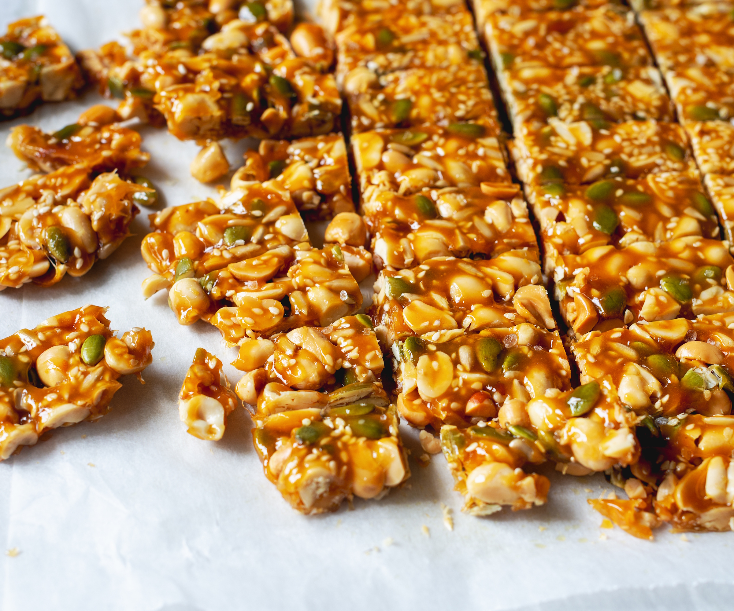 Homemade brittle with sesame and pumpkin seeds