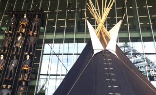 tee-pee made from demin in g-star factory