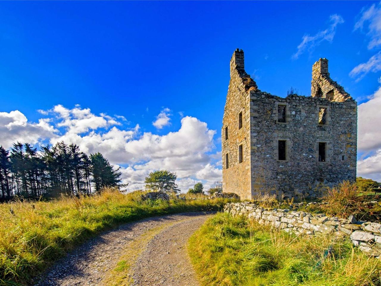 Knockhall Castle