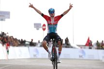 Lennert Van Eetvelt wins UAE Tour with stage victory atop Jebel Hafeet