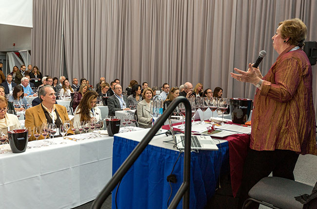 Decanter_Pinot_Noir_Masterclass-6.jpg